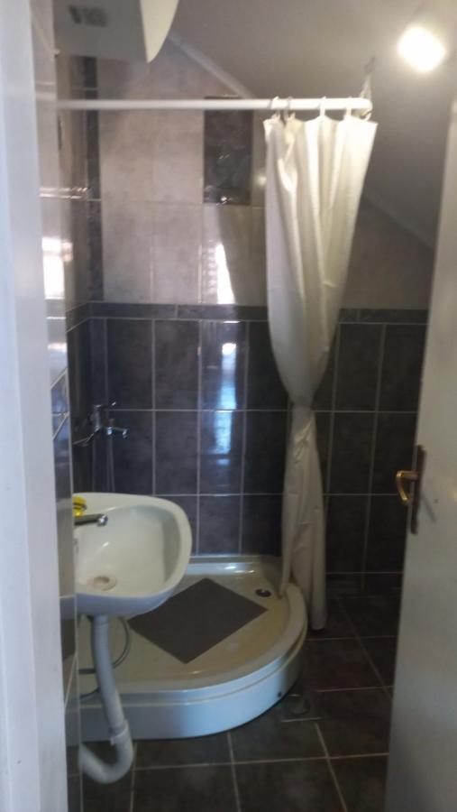 Belane Apartments Tivat Bagian luar foto