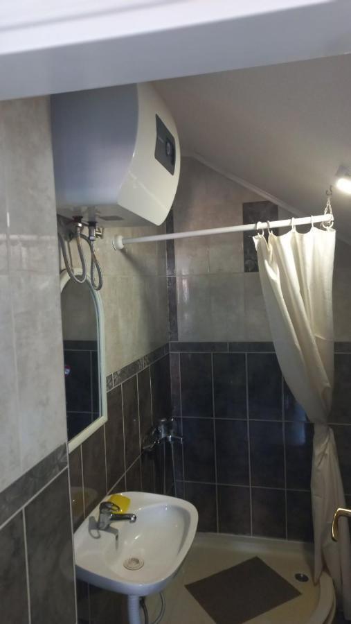 Belane Apartments Tivat Bagian luar foto